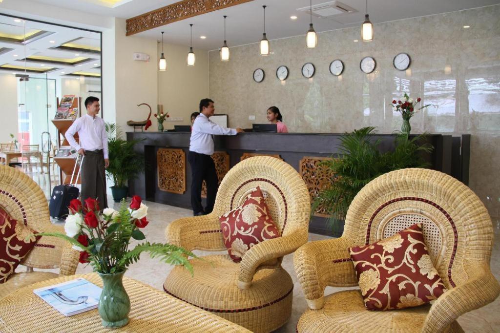 Virati Hotel Yangon Dış mekan fotoğraf