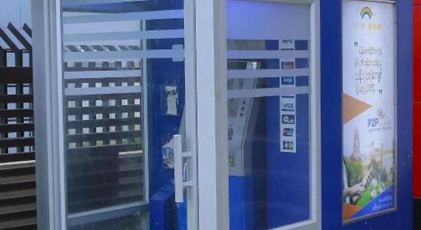 Virati Hotel Yangon Dış mekan fotoğraf
