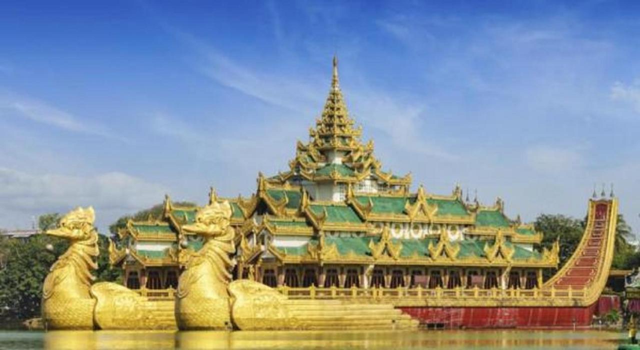 Virati Hotel Yangon Dış mekan fotoğraf