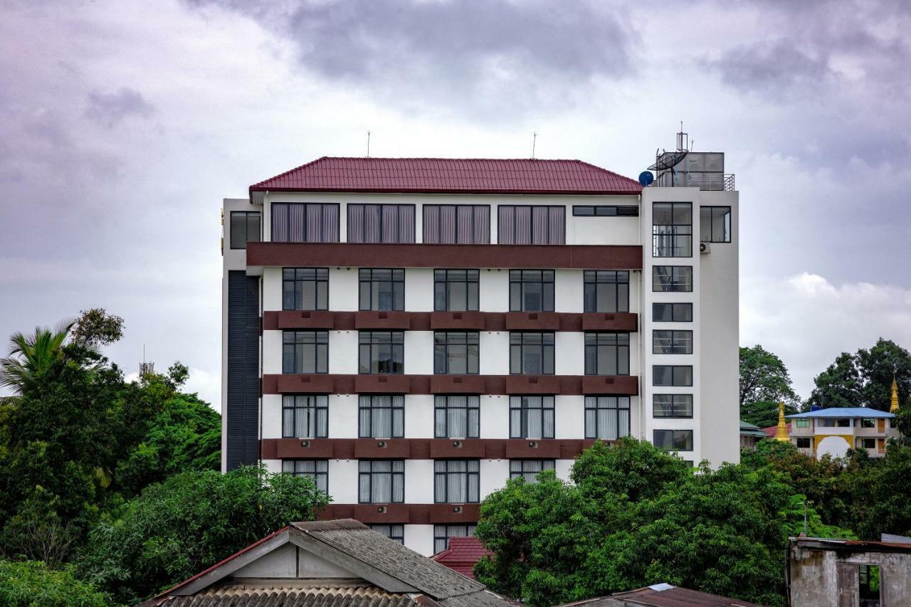 Virati Hotel Yangon Dış mekan fotoğraf
