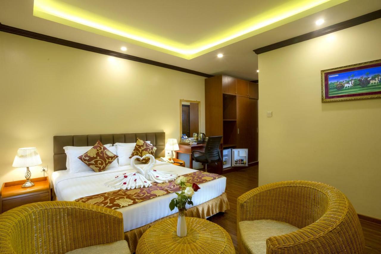 Virati Hotel Yangon Dış mekan fotoğraf